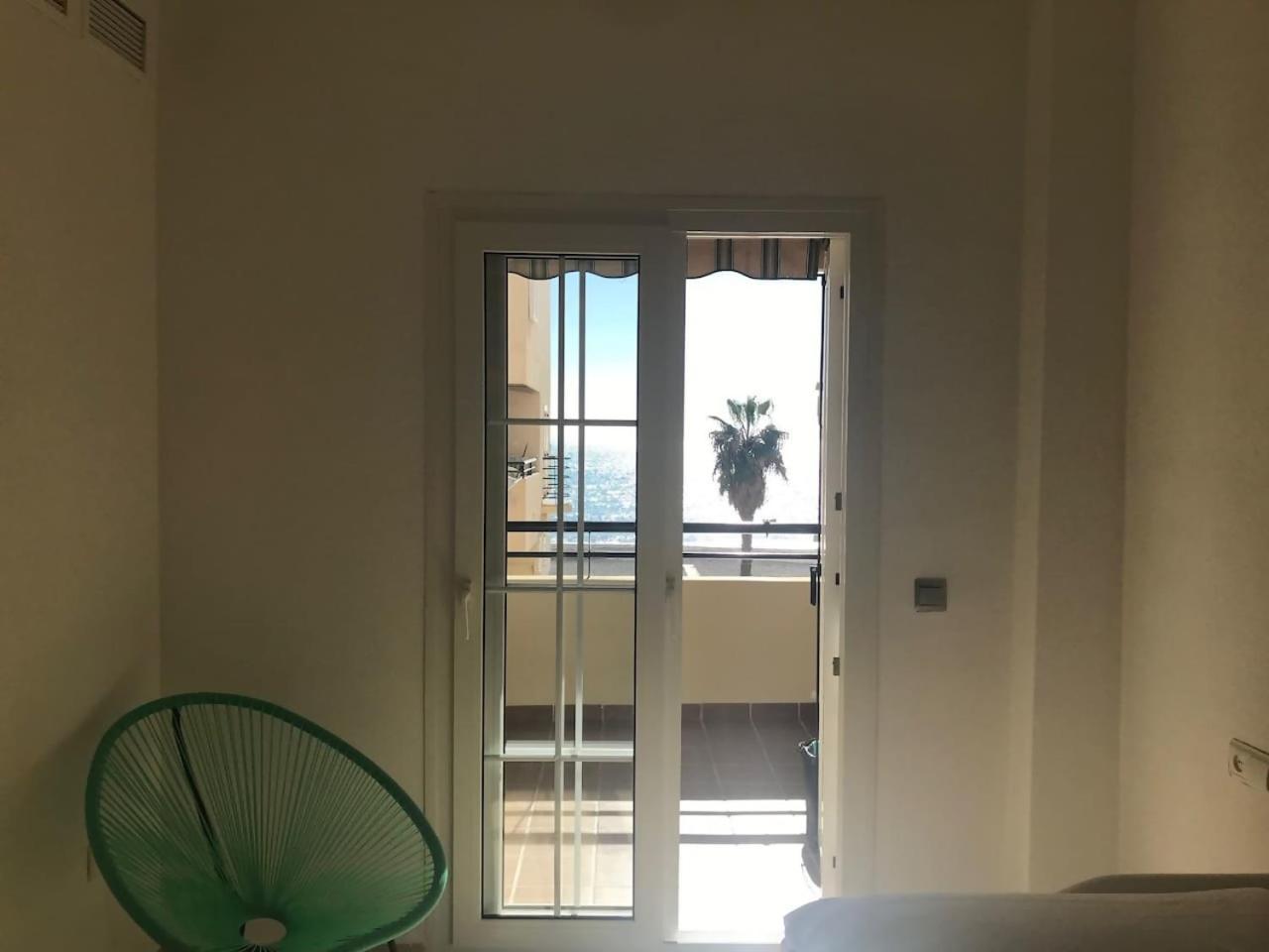 Espectacular Residencial En 1A Linea Con Piscina Lejlighed Benajarafe Eksteriør billede